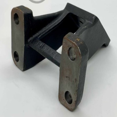 ENGINE MOUNTING